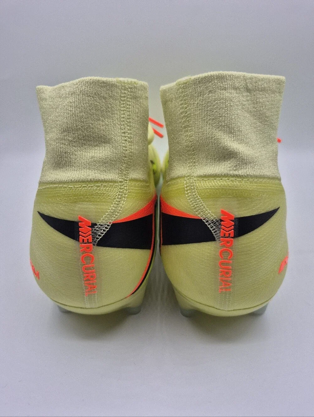 Nike Zoom Superfly 10 Elite AG-Pro Volt Cleats FQ8339-300 Mens Size 12.5 New